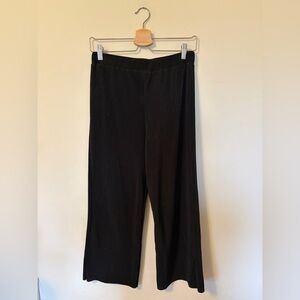 Textured Ankle Pants